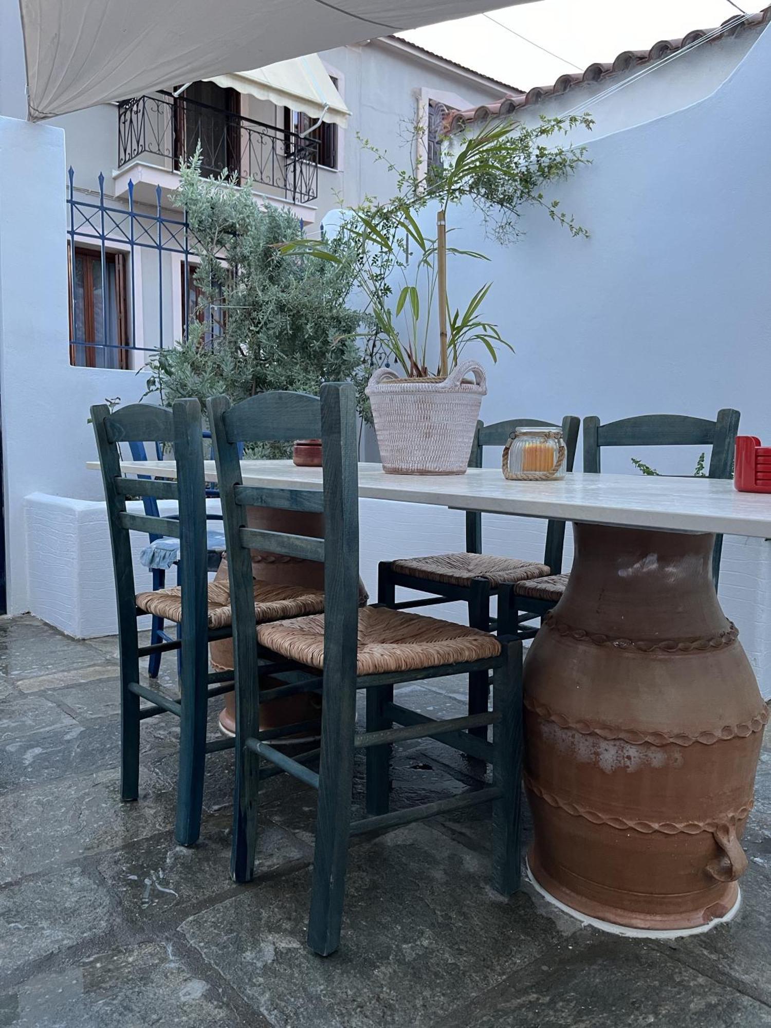 Samia Seavilla Pythagoreio (Samos)